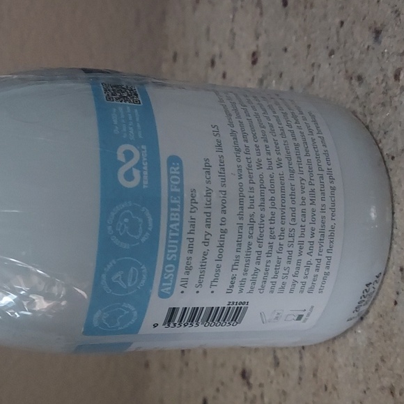 Moogoo Natural Milk Free from Harsh Synthetic Detergents Gentle Shampoo NEW - Picture 4 of 5